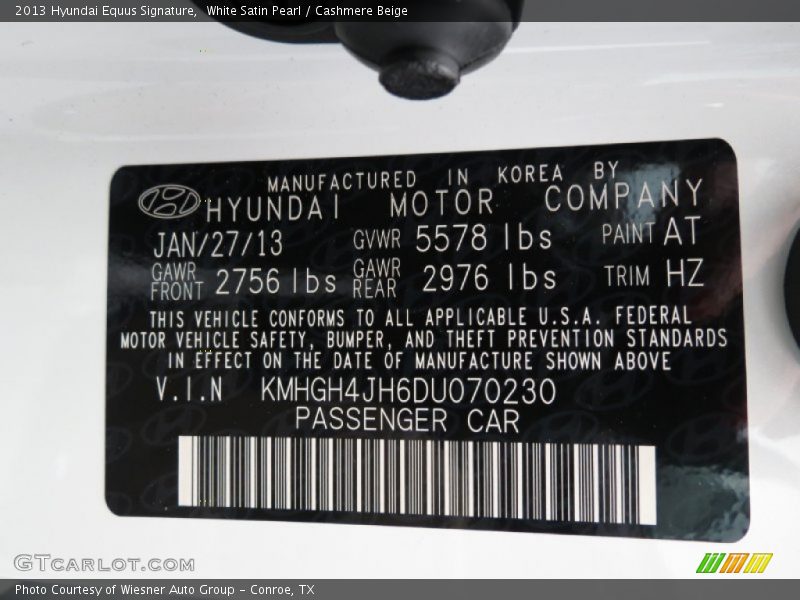 White Satin Pearl / Cashmere Beige 2013 Hyundai Equus Signature