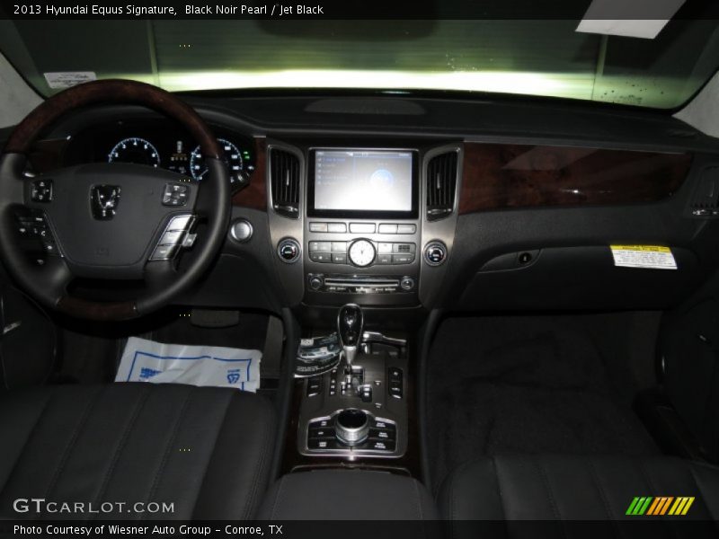 Black Noir Pearl / Jet Black 2013 Hyundai Equus Signature