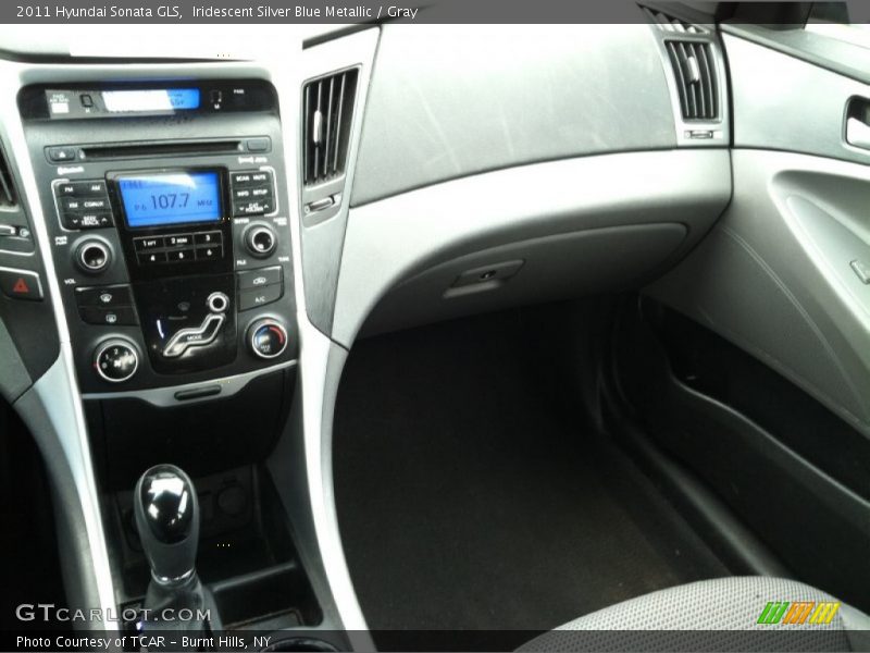 Iridescent Silver Blue Metallic / Gray 2011 Hyundai Sonata GLS