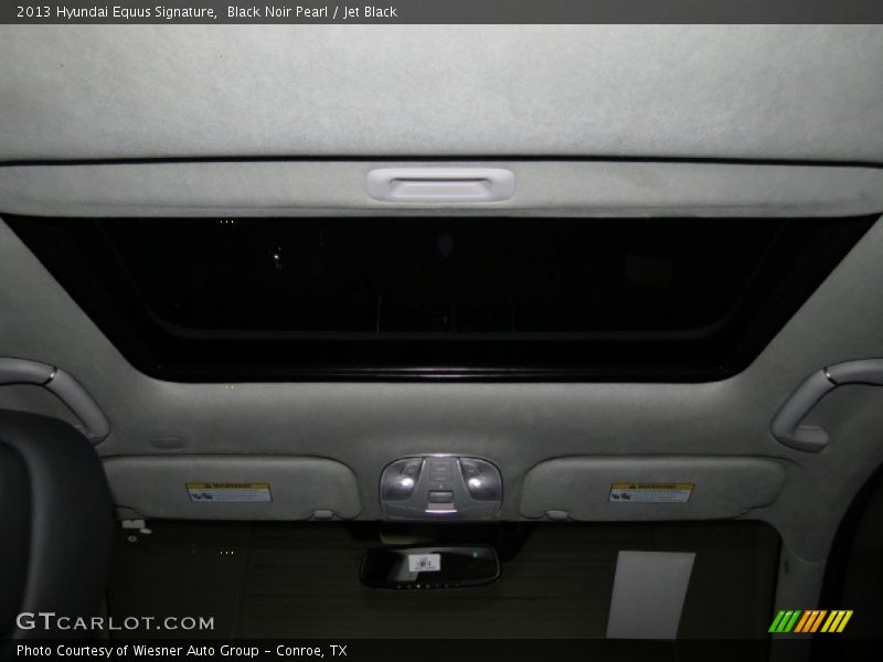 Black Noir Pearl / Jet Black 2013 Hyundai Equus Signature