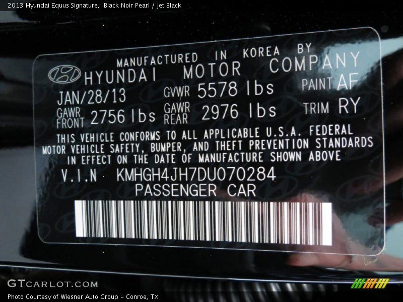 Black Noir Pearl / Jet Black 2013 Hyundai Equus Signature