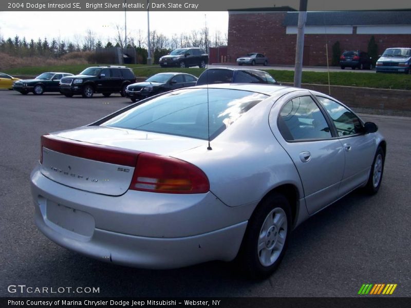 Bright Silver Metallic / Dark Slate Gray 2004 Dodge Intrepid SE