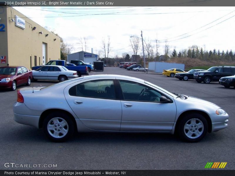 Bright Silver Metallic / Dark Slate Gray 2004 Dodge Intrepid SE