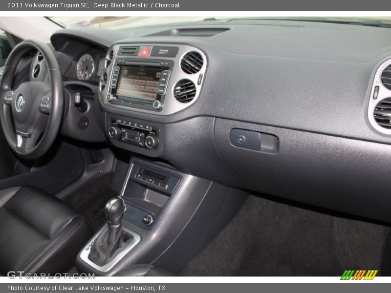 Deep Black Metallic / Charcoal 2011 Volkswagen Tiguan SE