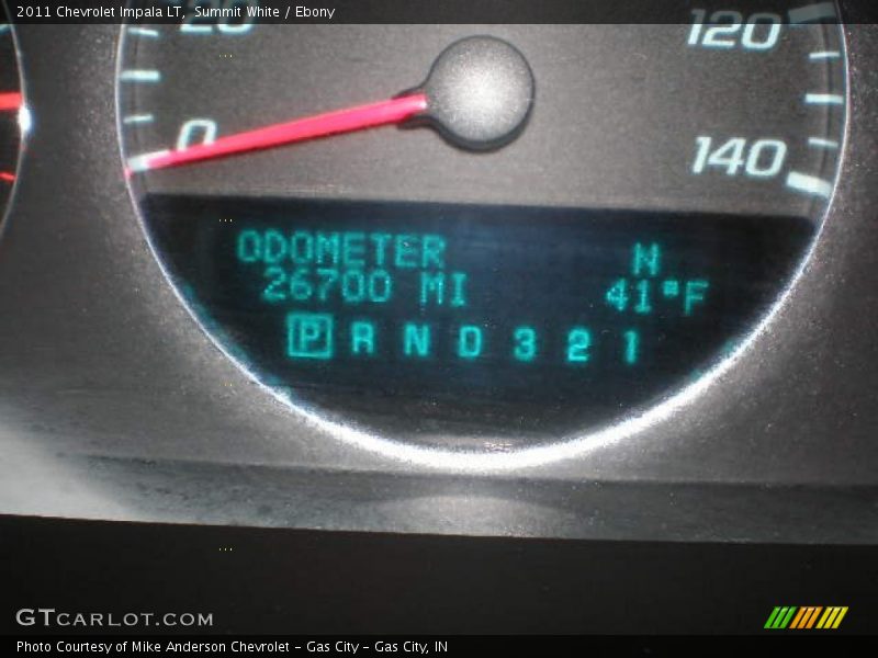 Summit White / Ebony 2011 Chevrolet Impala LT