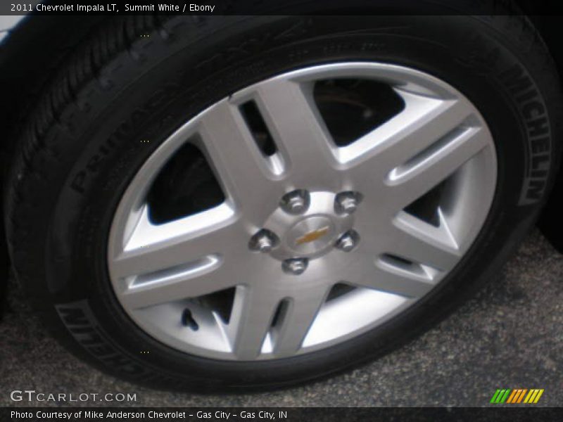 Summit White / Ebony 2011 Chevrolet Impala LT