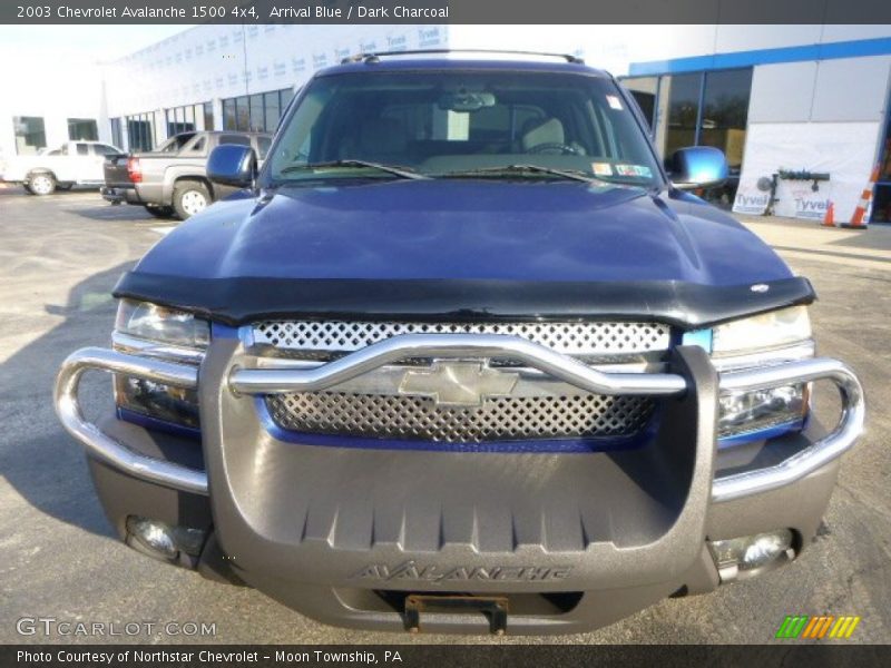 Arrival Blue / Dark Charcoal 2003 Chevrolet Avalanche 1500 4x4