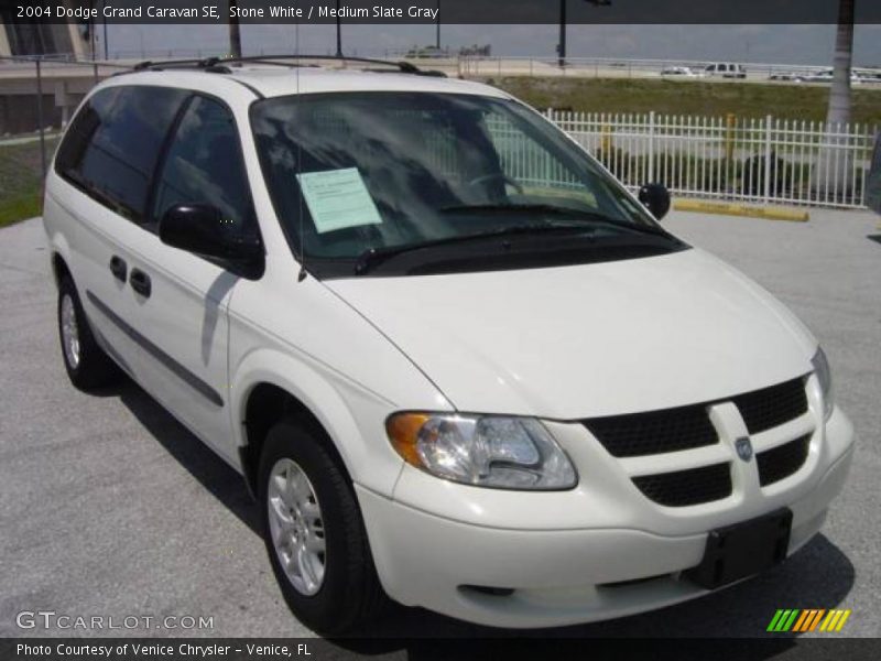 Stone White / Medium Slate Gray 2004 Dodge Grand Caravan SE