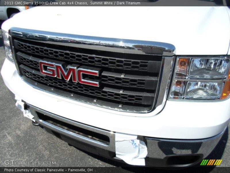 Summit White / Dark Titanium 2013 GMC Sierra 3500HD Crew Cab 4x4 Chassis