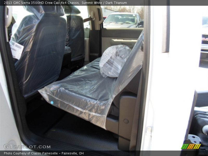 Summit White / Dark Titanium 2013 GMC Sierra 3500HD Crew Cab 4x4 Chassis