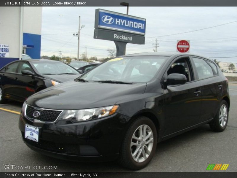 Ebony Black / Black 2011 Kia Forte EX 5 Door