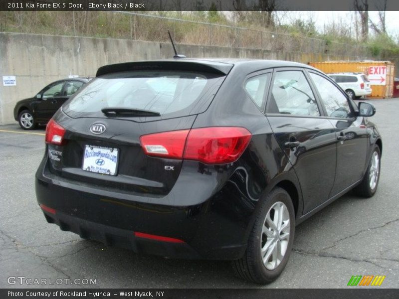 Ebony Black / Black 2011 Kia Forte EX 5 Door