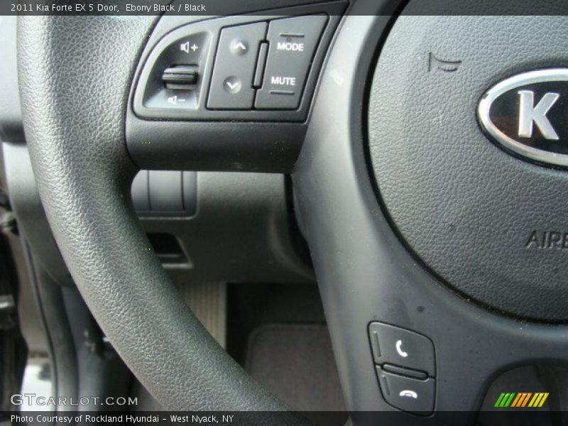 Ebony Black / Black 2011 Kia Forte EX 5 Door