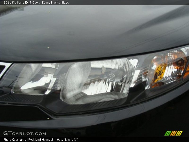 Ebony Black / Black 2011 Kia Forte EX 5 Door