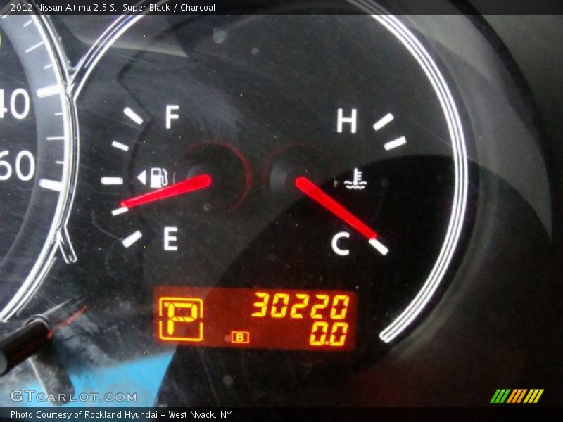 Super Black / Charcoal 2012 Nissan Altima 2.5 S