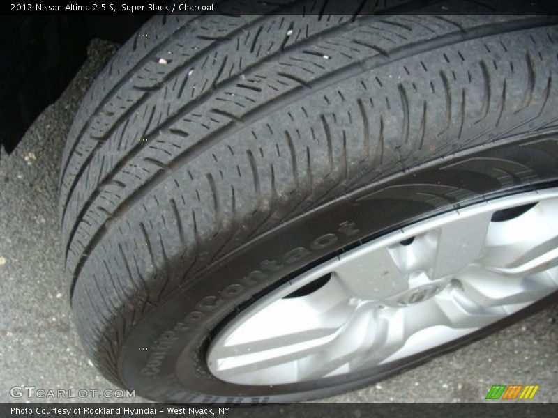 Super Black / Charcoal 2012 Nissan Altima 2.5 S