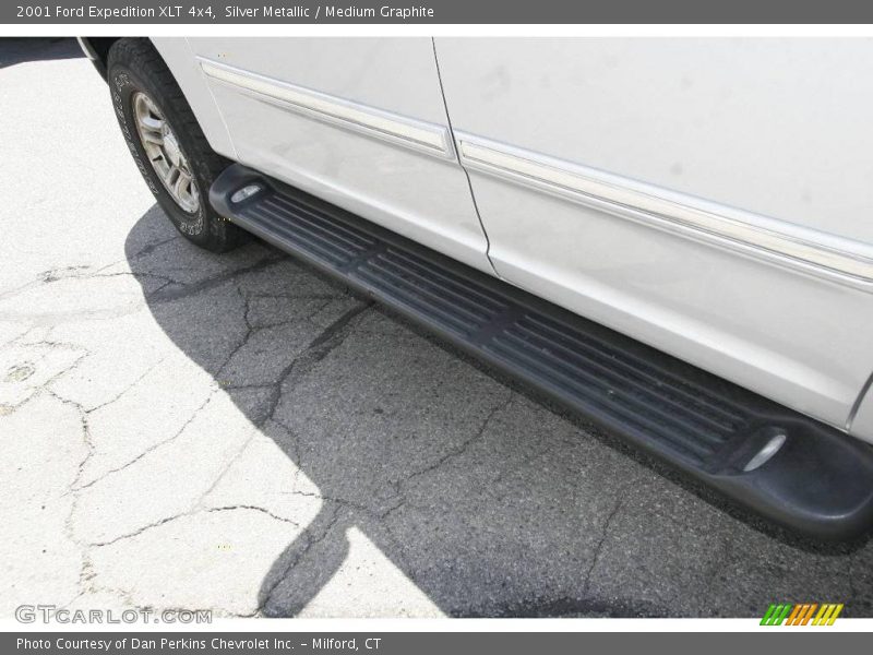 Silver Metallic / Medium Graphite 2001 Ford Expedition XLT 4x4