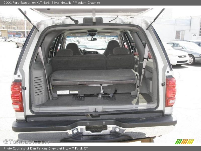 Silver Metallic / Medium Graphite 2001 Ford Expedition XLT 4x4