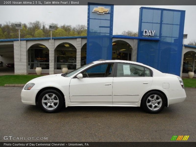 Satin White Pearl / Blond 2005 Nissan Altima 2.5 SL