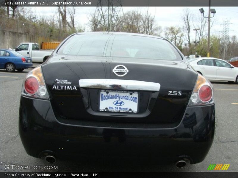 Super Black / Charcoal 2012 Nissan Altima 2.5 S