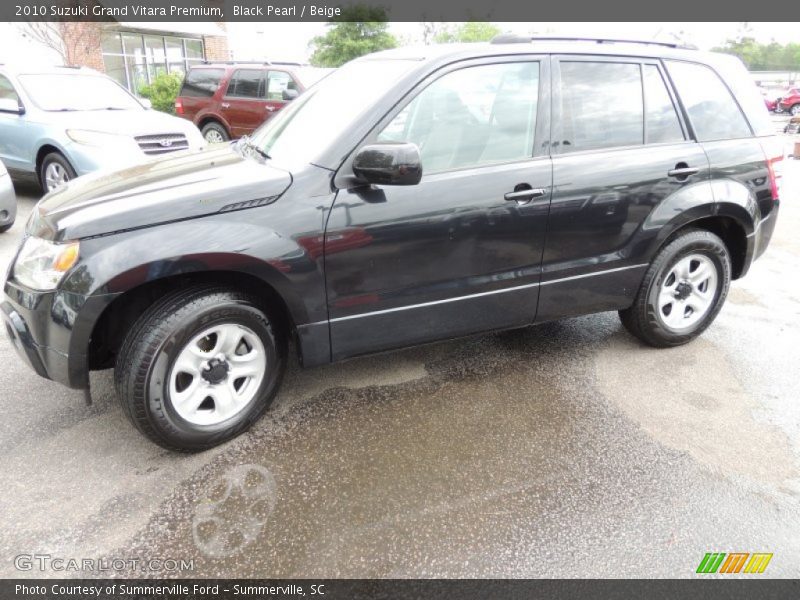 Black Pearl / Beige 2010 Suzuki Grand Vitara Premium