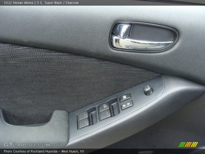 Super Black / Charcoal 2012 Nissan Altima 2.5 S