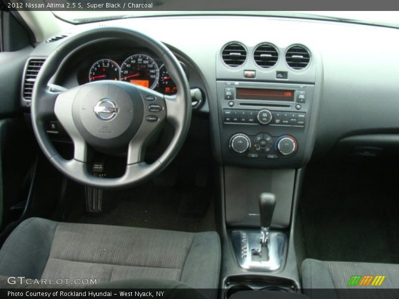 Super Black / Charcoal 2012 Nissan Altima 2.5 S