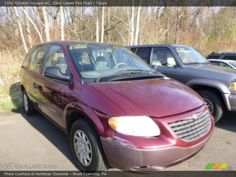 Dark Garnet Red Pearl / Taupe 2002 Chrysler Voyager eC