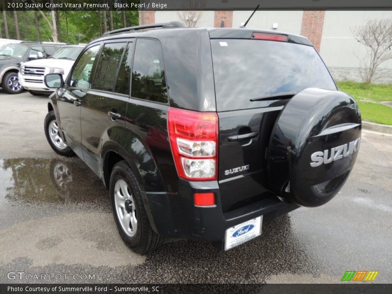 Black Pearl / Beige 2010 Suzuki Grand Vitara Premium