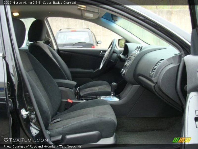 Super Black / Charcoal 2012 Nissan Altima 2.5 S