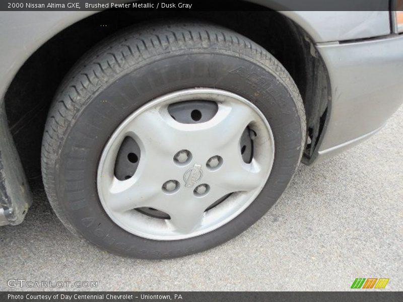 Brushed Pewter Metallic / Dusk Gray 2000 Nissan Altima GXE