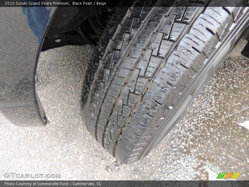 Black Pearl / Beige 2010 Suzuki Grand Vitara Premium