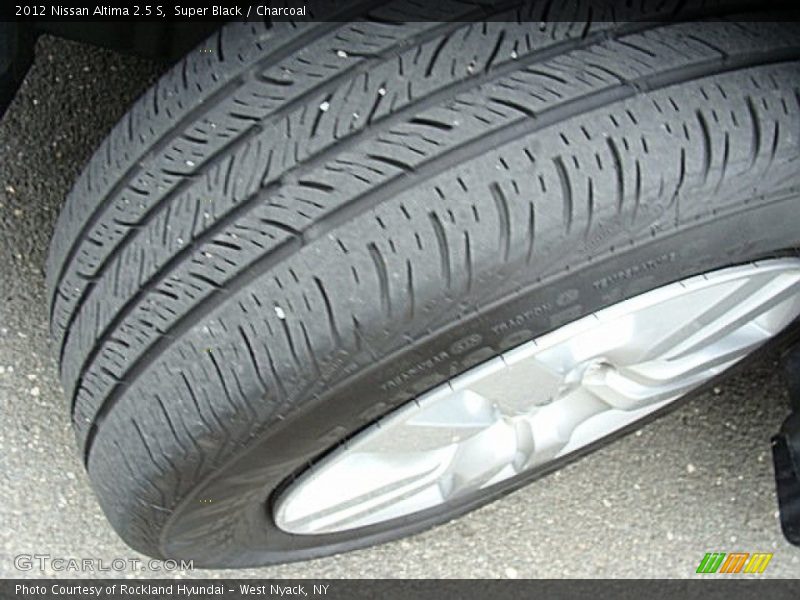Super Black / Charcoal 2012 Nissan Altima 2.5 S