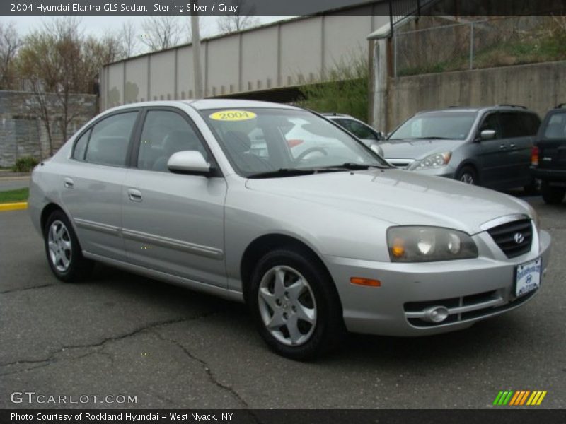 Sterling Silver / Gray 2004 Hyundai Elantra GLS Sedan