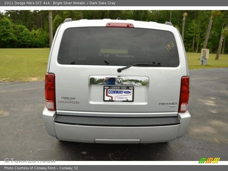 Bright Silver Metallic / Dark Slate Gray 2011 Dodge Nitro SXT 4x4