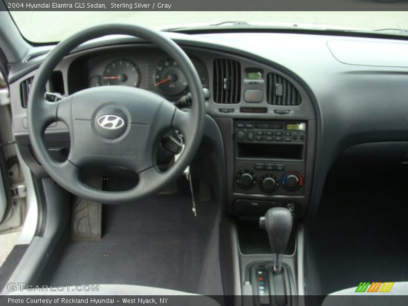 Sterling Silver / Gray 2004 Hyundai Elantra GLS Sedan