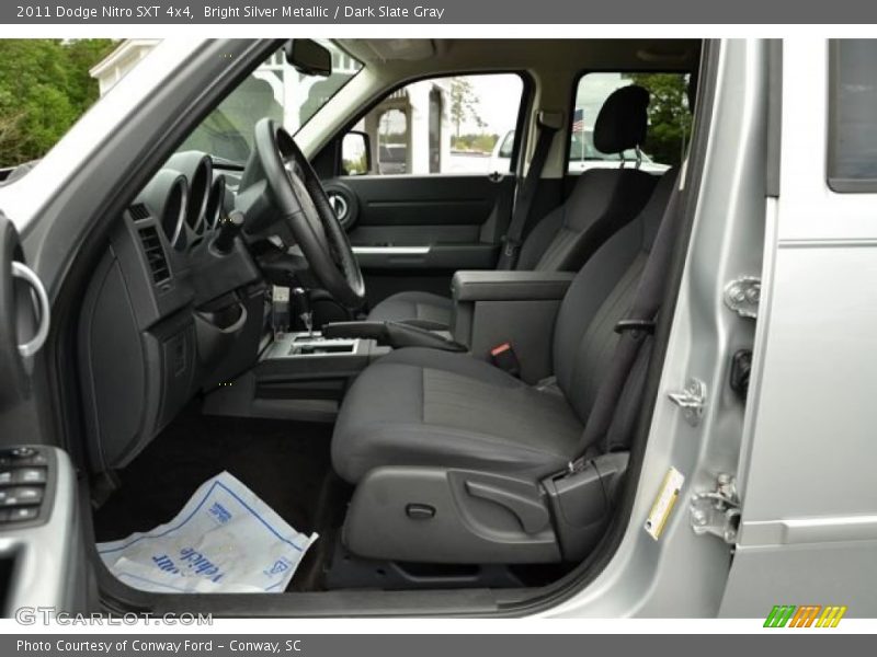 Bright Silver Metallic / Dark Slate Gray 2011 Dodge Nitro SXT 4x4