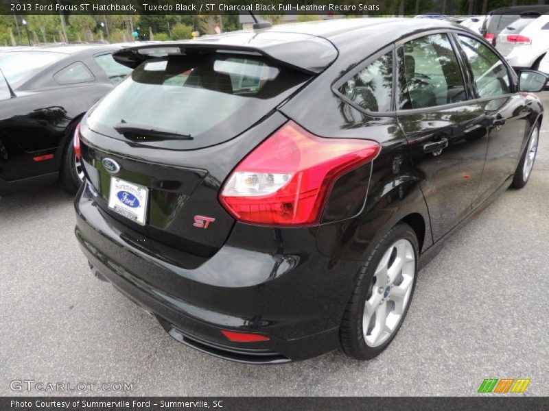 Tuxedo Black / ST Charcoal Black Full-Leather Recaro Seats 2013 Ford Focus ST Hatchback