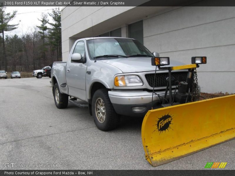 Silver Metallic / Dark Graphite 2001 Ford F150 XLT Regular Cab 4x4