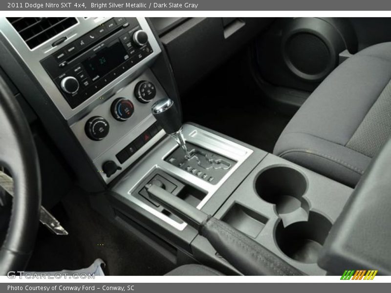 Bright Silver Metallic / Dark Slate Gray 2011 Dodge Nitro SXT 4x4