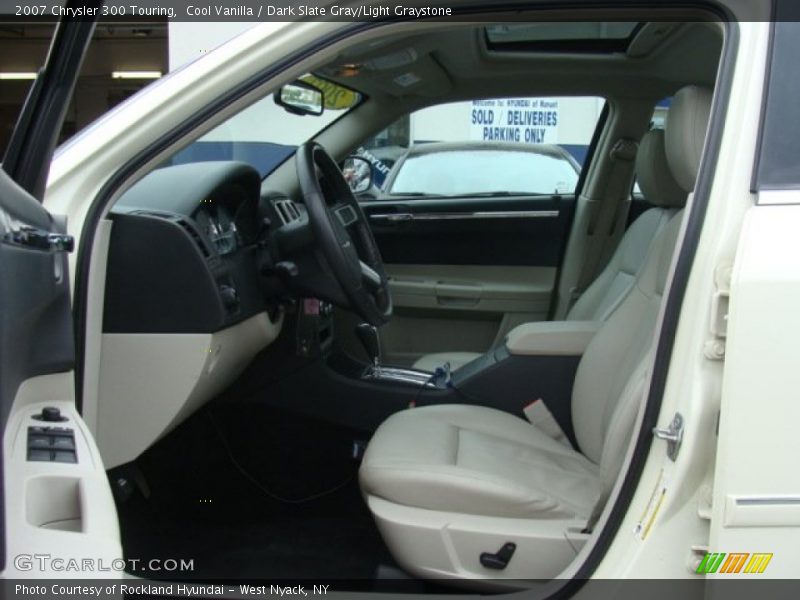 Cool Vanilla / Dark Slate Gray/Light Graystone 2007 Chrysler 300 Touring