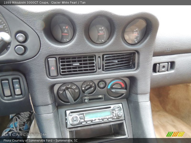 Glacier White Pearl / Tan 1999 Mitsubishi 3000GT Coupe
