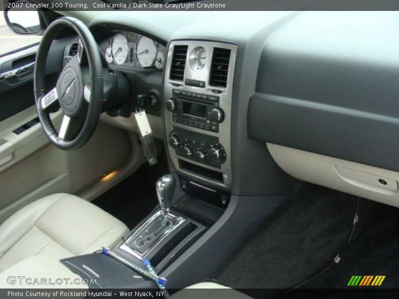 Cool Vanilla / Dark Slate Gray/Light Graystone 2007 Chrysler 300 Touring