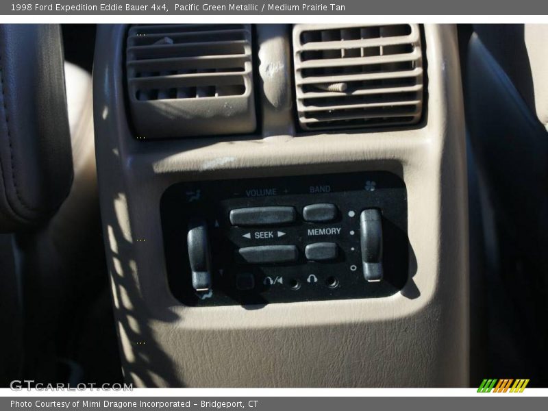 Pacific Green Metallic / Medium Prairie Tan 1998 Ford Expedition Eddie Bauer 4x4