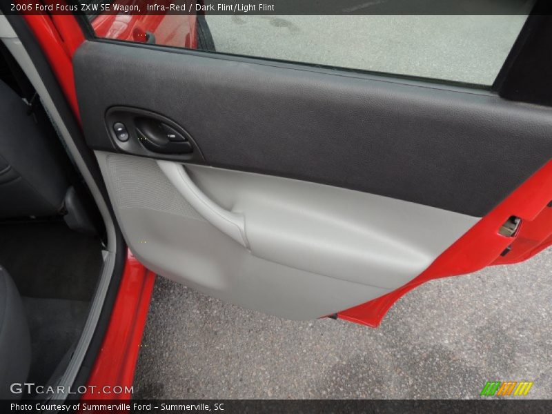 Infra-Red / Dark Flint/Light Flint 2006 Ford Focus ZXW SE Wagon
