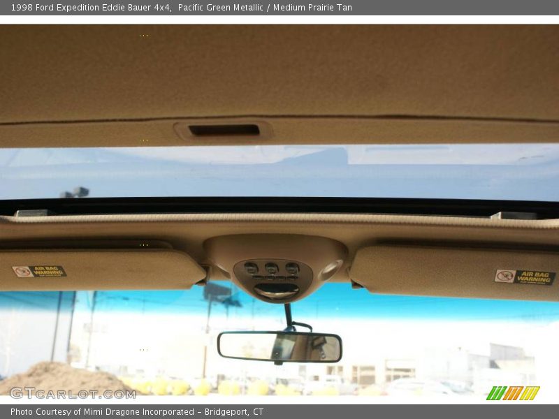 Pacific Green Metallic / Medium Prairie Tan 1998 Ford Expedition Eddie Bauer 4x4
