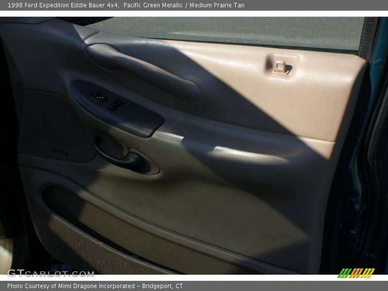 Pacific Green Metallic / Medium Prairie Tan 1998 Ford Expedition Eddie Bauer 4x4