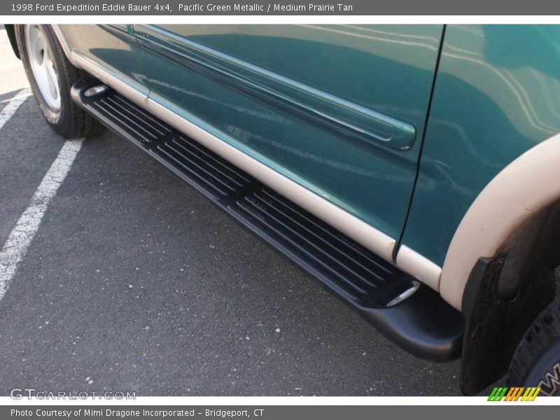 Pacific Green Metallic / Medium Prairie Tan 1998 Ford Expedition Eddie Bauer 4x4