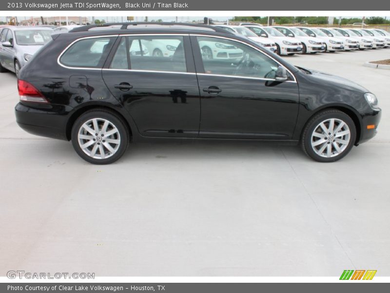 Black Uni / Titan Black 2013 Volkswagen Jetta TDI SportWagen