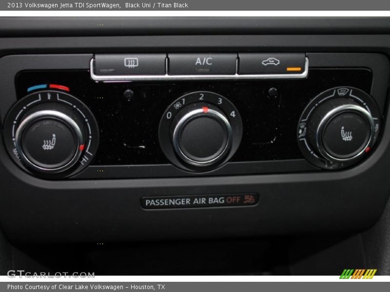 Black Uni / Titan Black 2013 Volkswagen Jetta TDI SportWagen